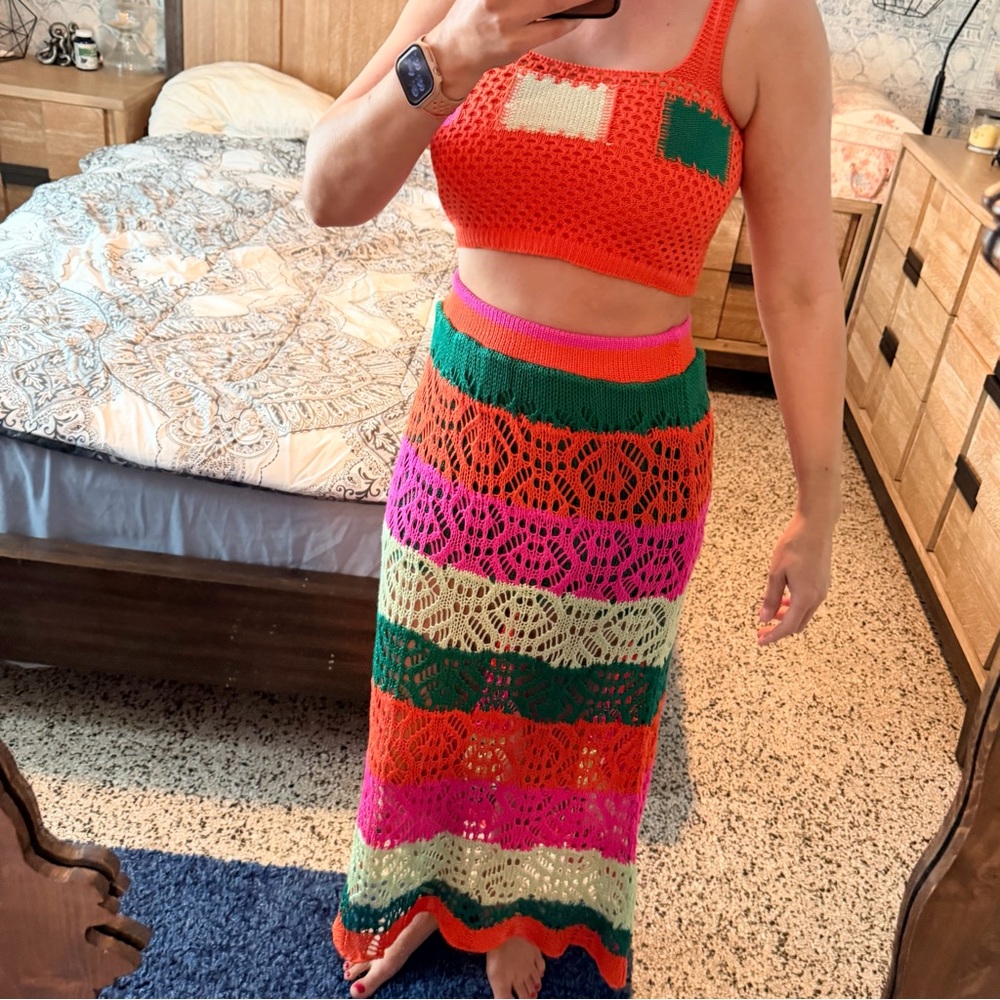 Colorful Crochet Long Sleeve Dress - Picture 7 of 7